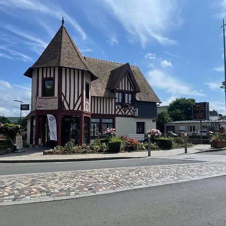 Le Bras D 'or * Pont-Évêque